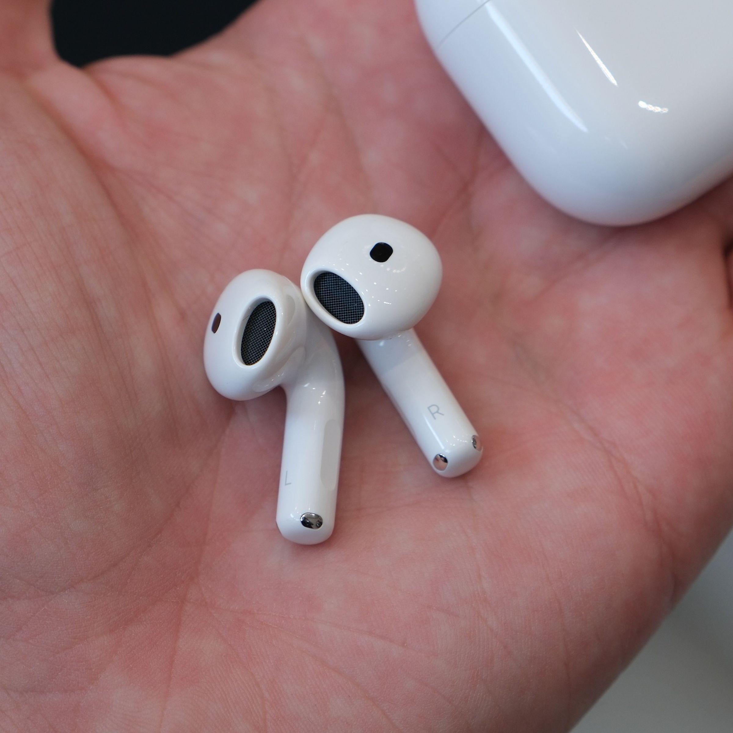 Apple Unveils New AirPods 4 Lineup: Enhanced Audio and ANC Options